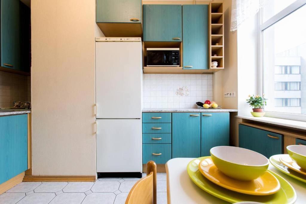 Bright Apartment Near Bus Statioon Tallinn Buitenkant foto